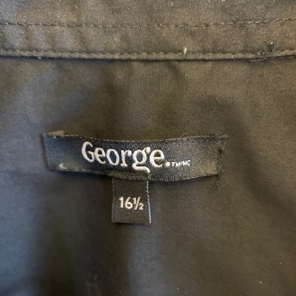 Black button up shirt, size 16.5 - Picture 3 of 3